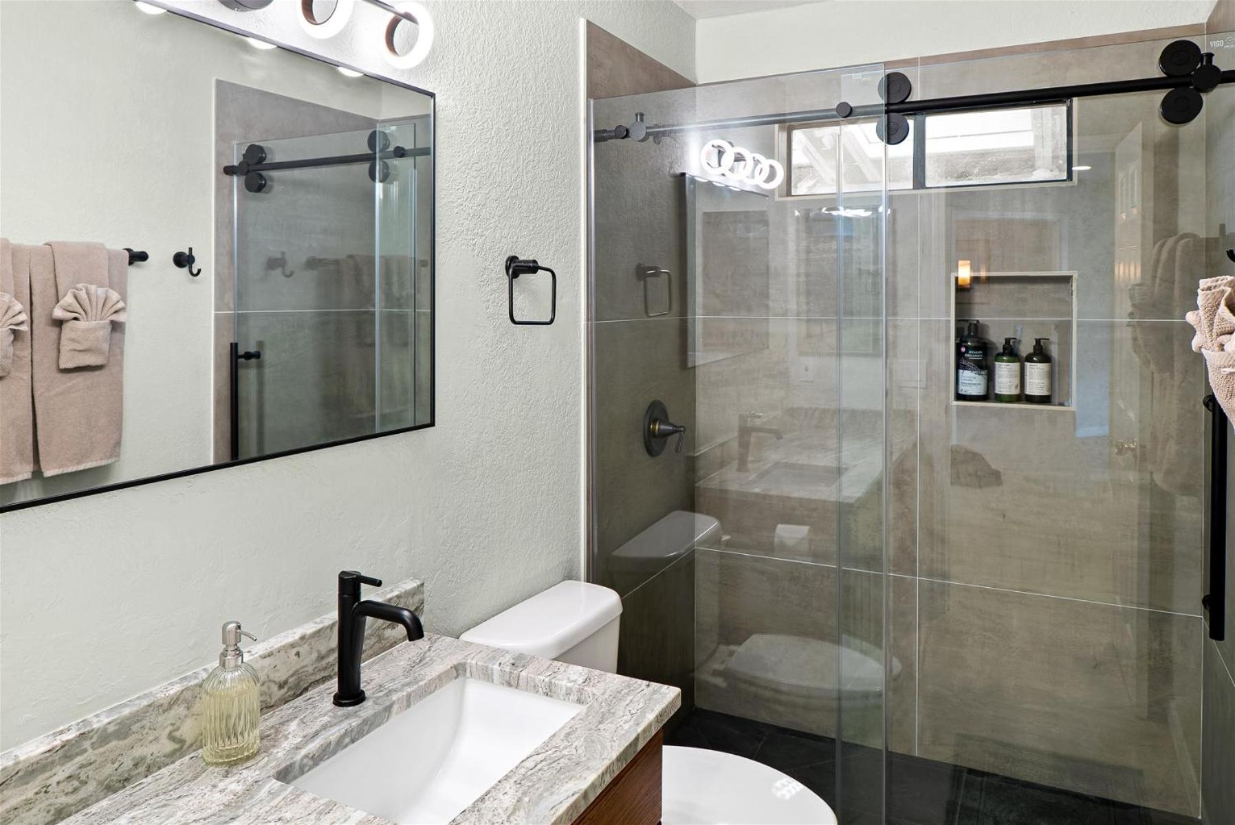 Spacious W Sedona 4 Bedroom Contemporary House! Экстерьер фото